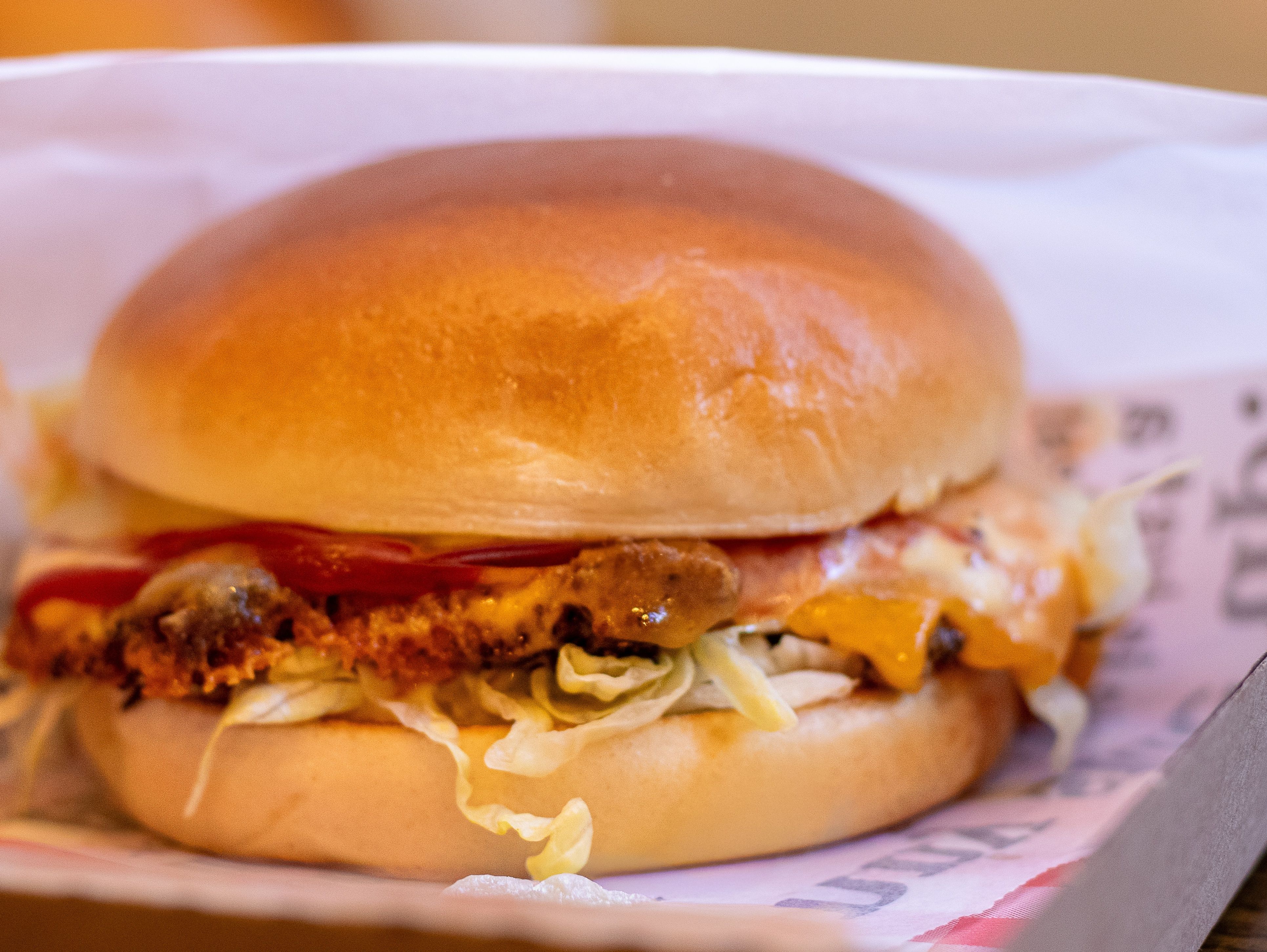 Basic Cheesy burger